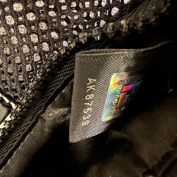 Vintage Fendi Patent Leather Mesh Clutch - Picture 7 of 7